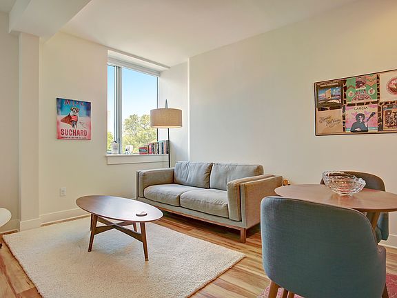 3rd image of 231 State St Ste 503