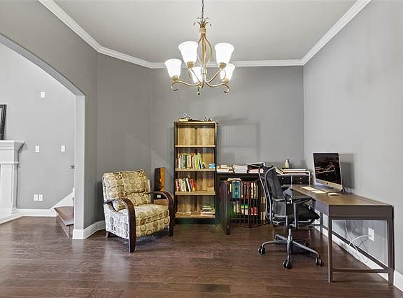 5th image of 10705 Smithville Pl