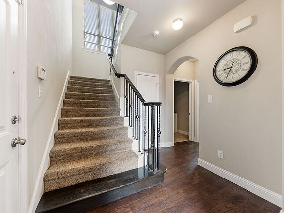 4th image of 2630 Villa Di Lago Dr #6