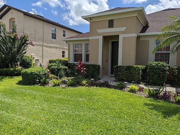 4th image of 541 Cascading Creek Ln