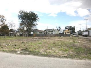 1303 Montegut St, New Orleans, LA 70117