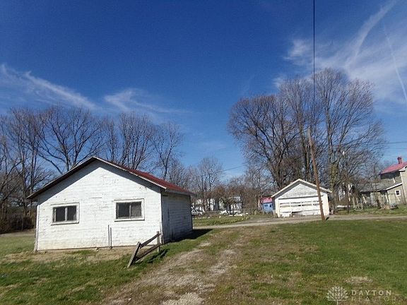 4th image of 1331 Woodlawn Ave