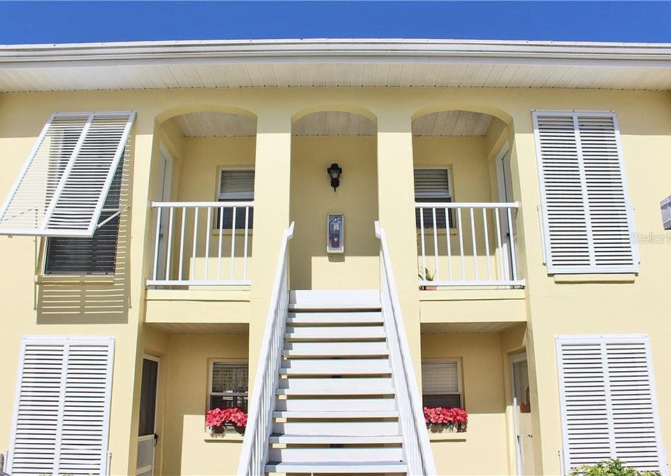 1st image of 402 Cerromar Cir N Unit 204