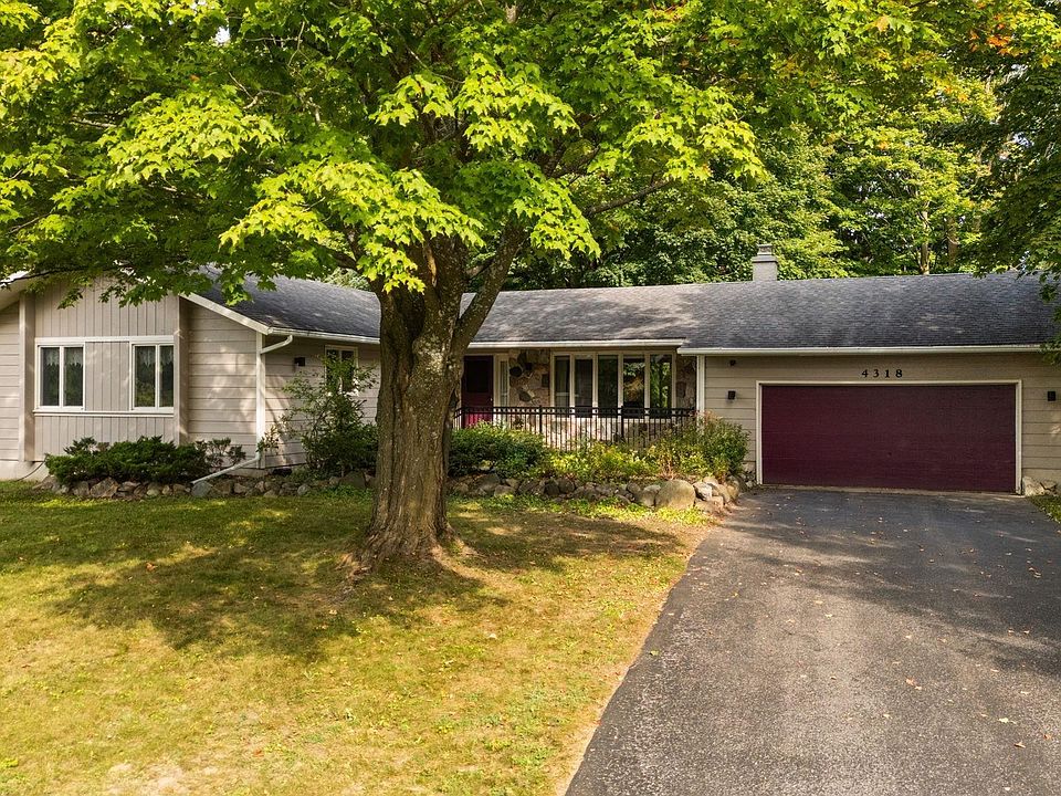 1st image of 4318 Foxfire Dr