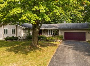 4318 Foxfire Dr, Traverse City, MI 49684