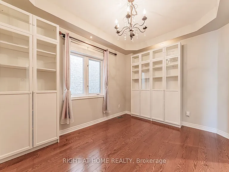 2409 Presquile Dr — Photo 5