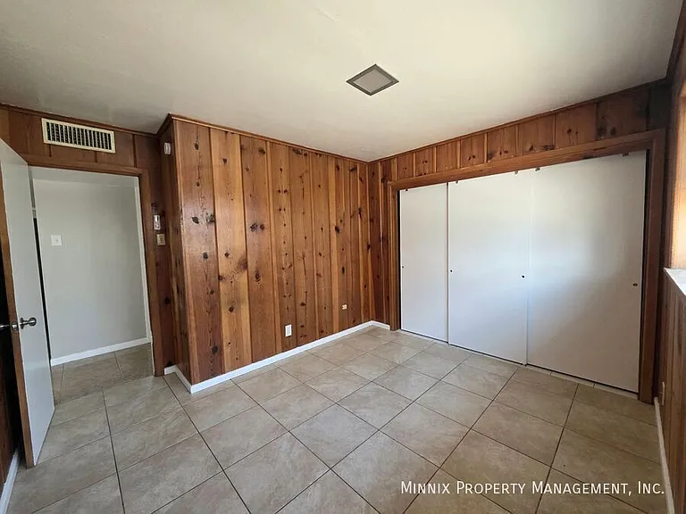3202 W Illinois Ave — Photo 12