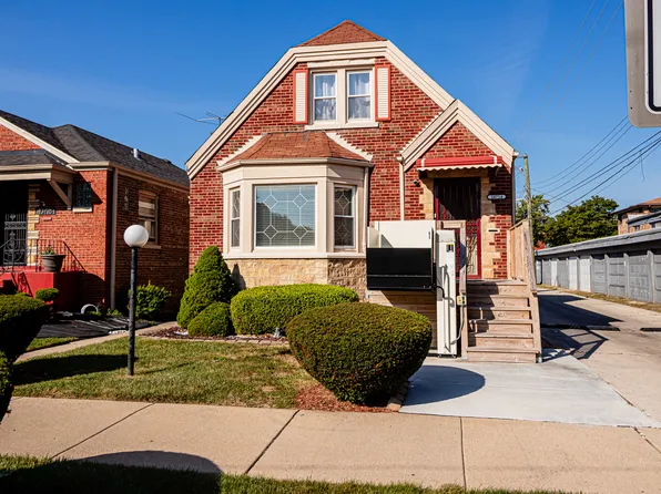 10714 S Eberhart Ave, Chicago, IL 60628