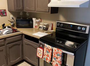 3147 N Lawe St APT 5, Appleton, WI 54911