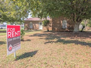 451 Redbud Rd, Millbrook, AL 36054