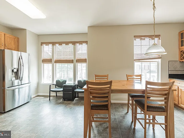 11715 Gunners Dr — Photo 10
