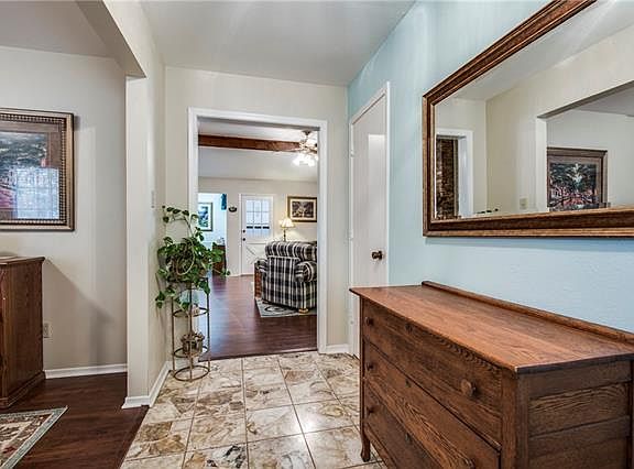 3rd image of 4584 Pecan Place Dr