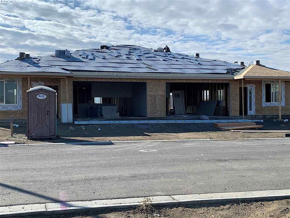 1st image of 6821 W 38th Ave #23