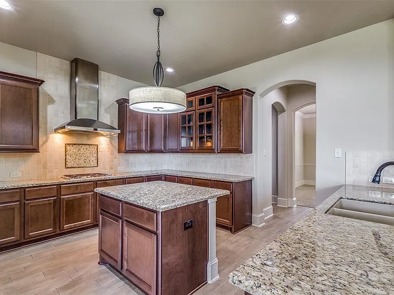 27323 Piney Ranch Ln — Photo 7