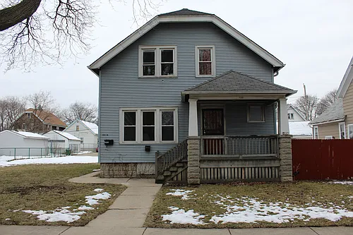 3843 N Vel R Phillips Ave Photo 1