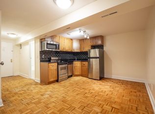 409 W 52nd St APT 1B, New York, NY 10019