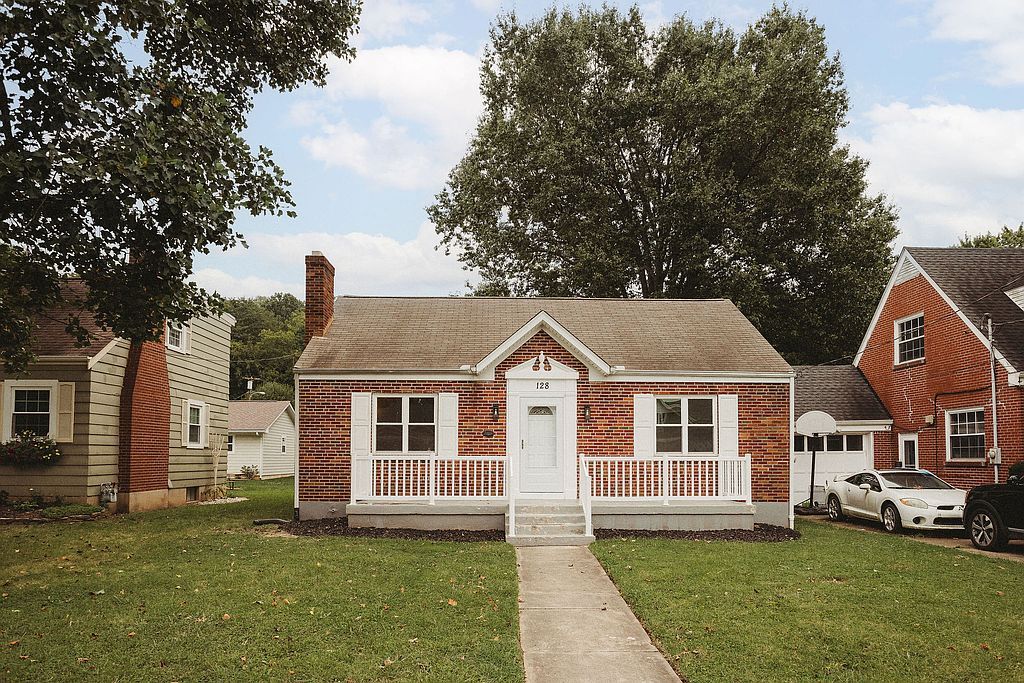 128 N Jefferson St - Property Image