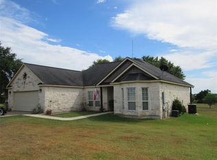 7174 Sander Rd, Brenham, TX 77833