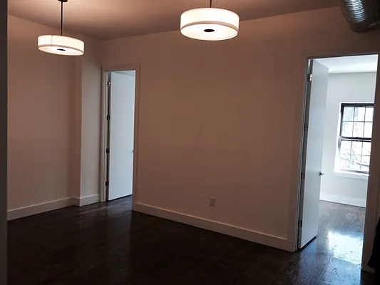 Rented by Premier Metro Realty Corp | media 47