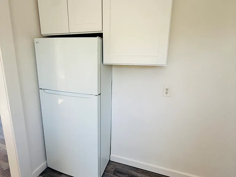 10306 SE Harold St — Photo 10