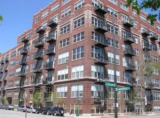 1500 W Monroe St #P1-53, Chicago, IL 60607