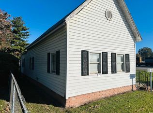 805 W 2nd St, Mount Vernon, IN 47620