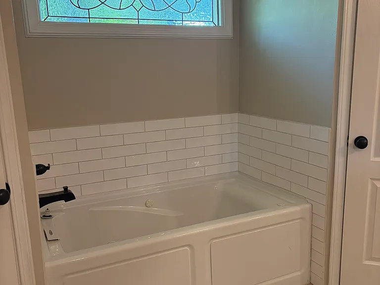 445 Augusta Dr — Photo 12