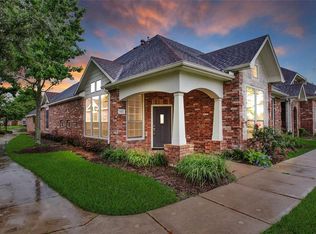 3322 Spring Landing Ln, Pearland, TX 77584
