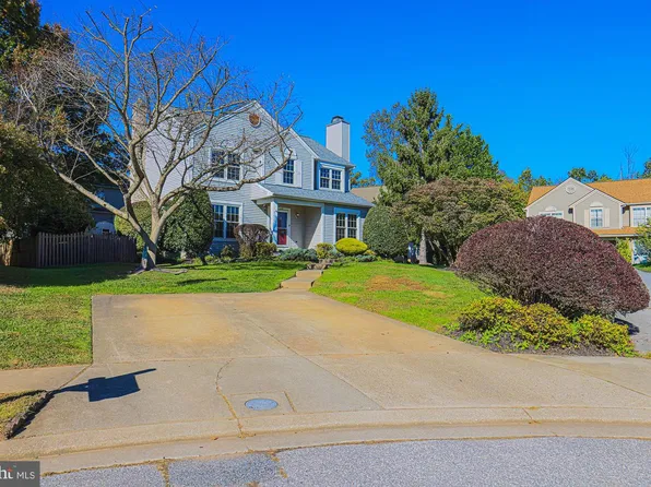 10 Simpson Ct, Reisterstown, MD 21136