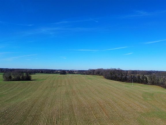 2nd image of 2400 Sportsman Lake Rd