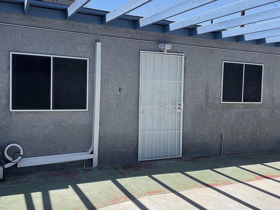 1st image of 634 33rd St #B