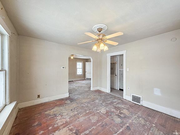 5th image of 1218 Lafayette St