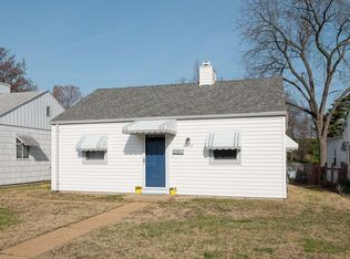 6825 Wanda Ave, Saint Louis, MO 63116