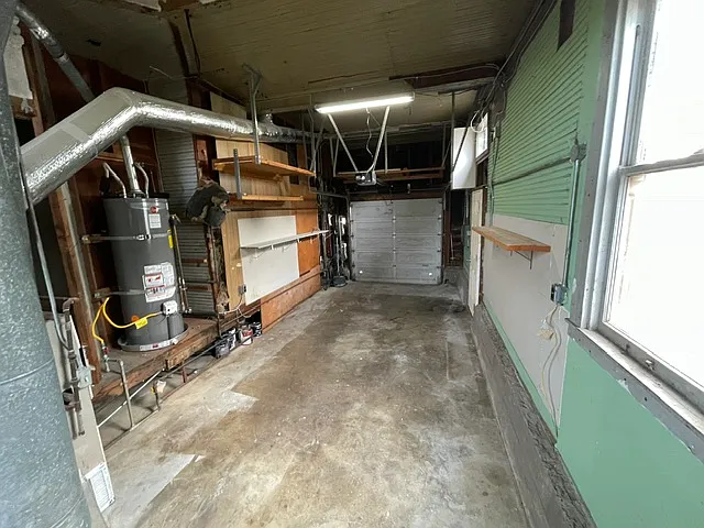 one car garage