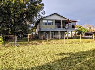 1079 Teal Harbor Ln, Okeechobee, FL 34974