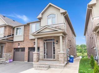 385 Threshing Mill Blvd, Oakville, ON L6H0P5