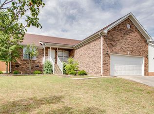 1006 Secretariat Dr, Mount Juliet, TN 37122