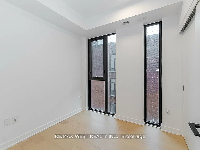 123 Portland St #403 — Photo 24