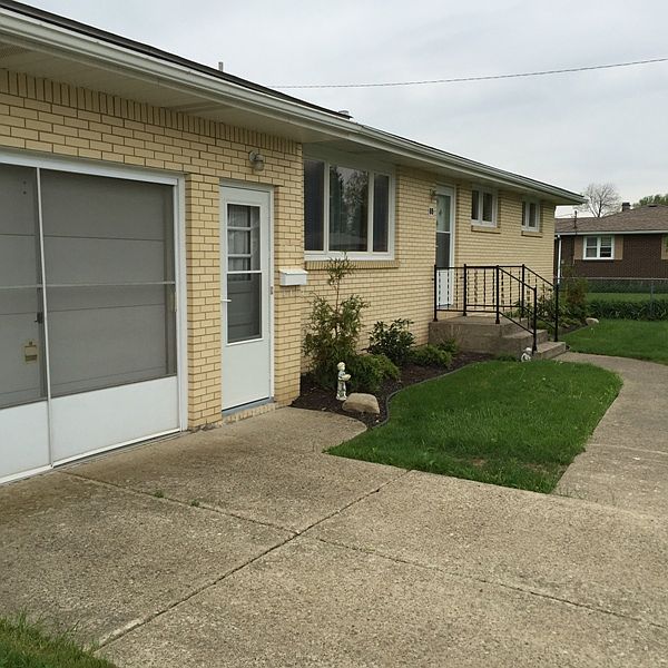 1st image of 88 Charlescrest Ct