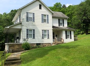 Mountain Top Rd, Howard, PA 16841