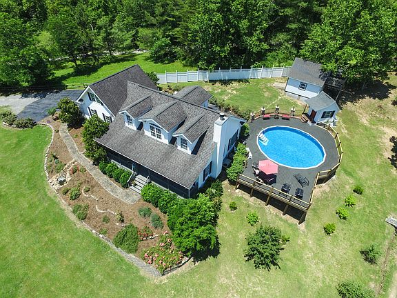 2nd image of 1120 Byrams Fork Rd