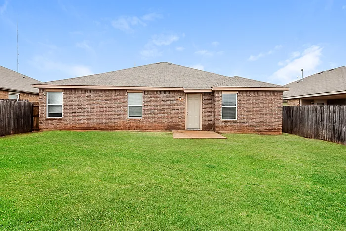 9612 Evie Dr — Photo 15
