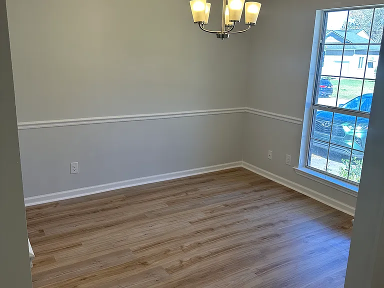 243 Stonebridge Dr — Photo 8