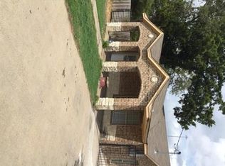 331 W Elmore Ave, Dallas, TX 75224