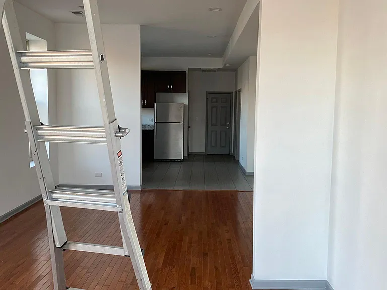 2301 W Cullerton St #2F — Photo 4