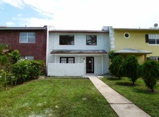 6210 SW 7th St, Margate, FL 33068