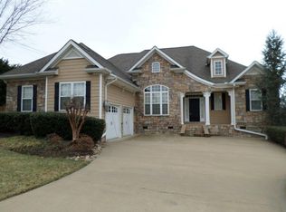 7301 Beech Meadow Ln, Powell, TN 37849