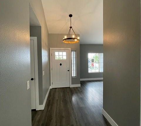 4th image of 13400 Sun Valley Cir
