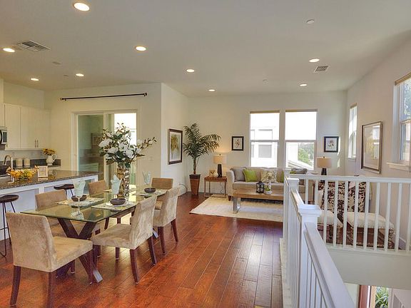 3rd image of 2412 Stearman Ct Unit 8