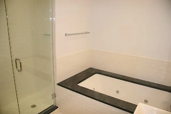 Rented by NY Casa Group | media 27